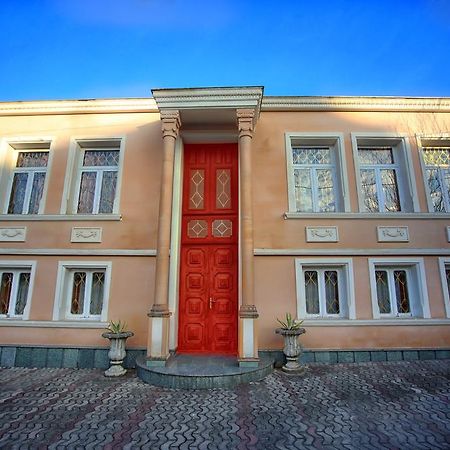 Apartment Gardenia Kutaisi Exterior photo