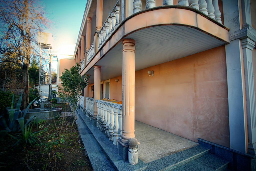 Apartment Gardenia Kutaisi Exterior photo